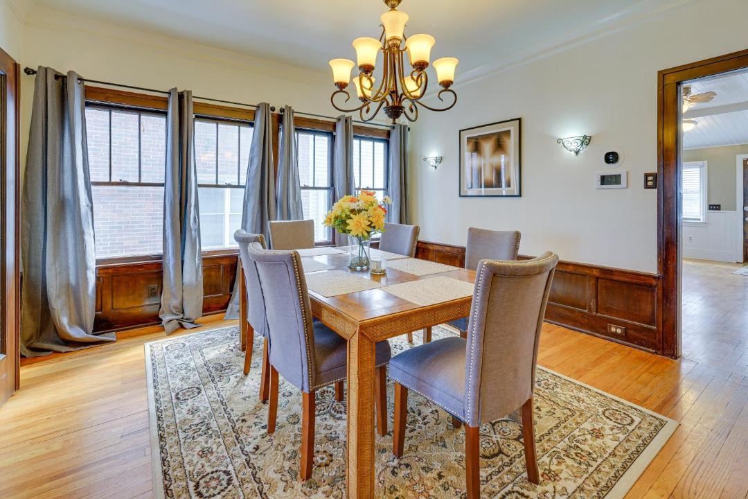 Photo of Livingroom in Grosse Pointe