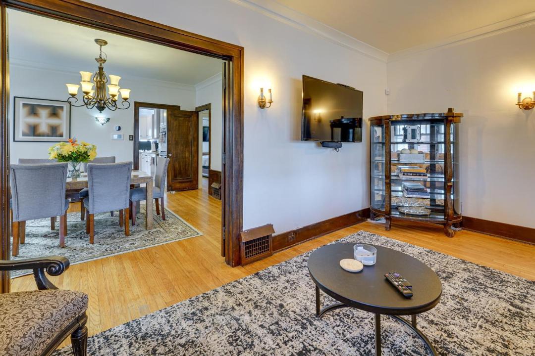 Photo of Livingroom in Grosse Pointe