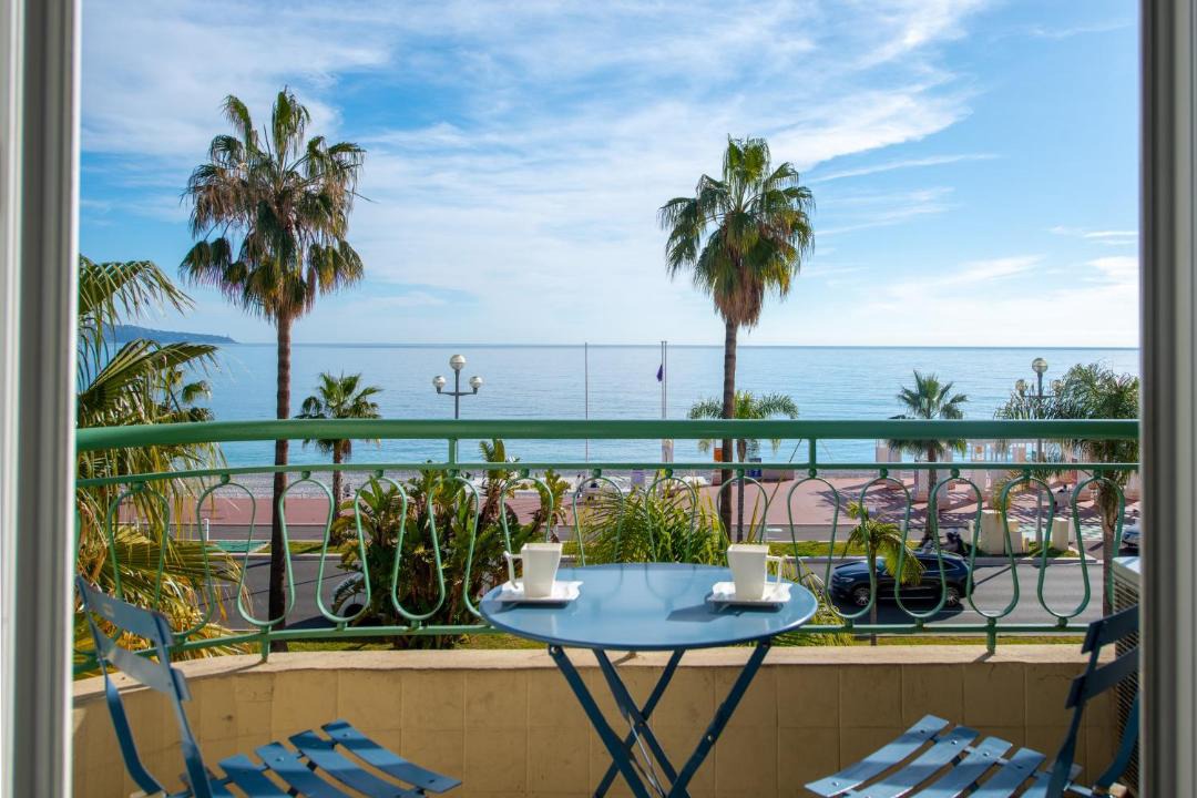 Photo of Patio Balcony in La Californie