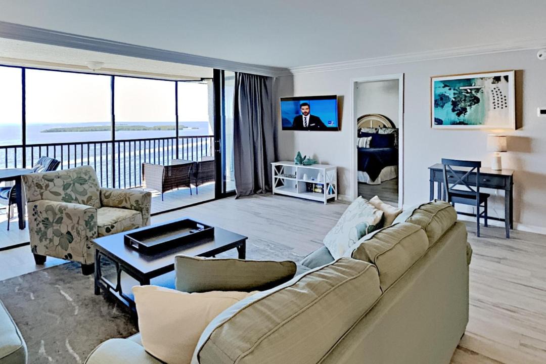 Photo of Livingroom in Punta Rassa
