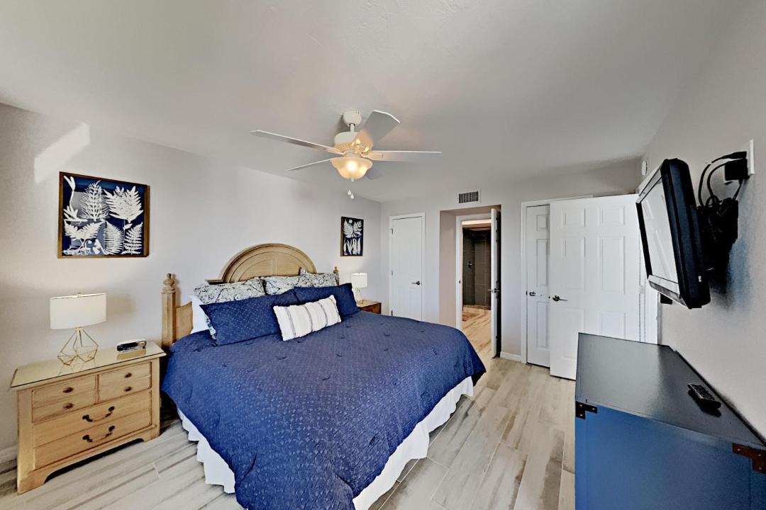 Photo of Bedroom in Punta Rassa