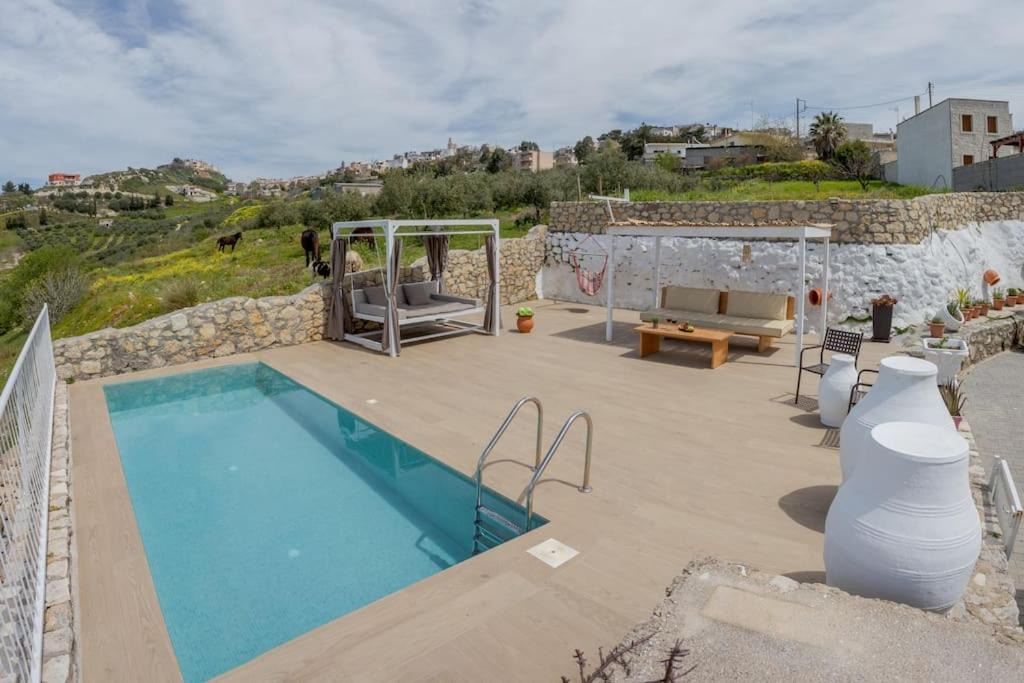 Photo of Patio Balcony in Agios Myronas