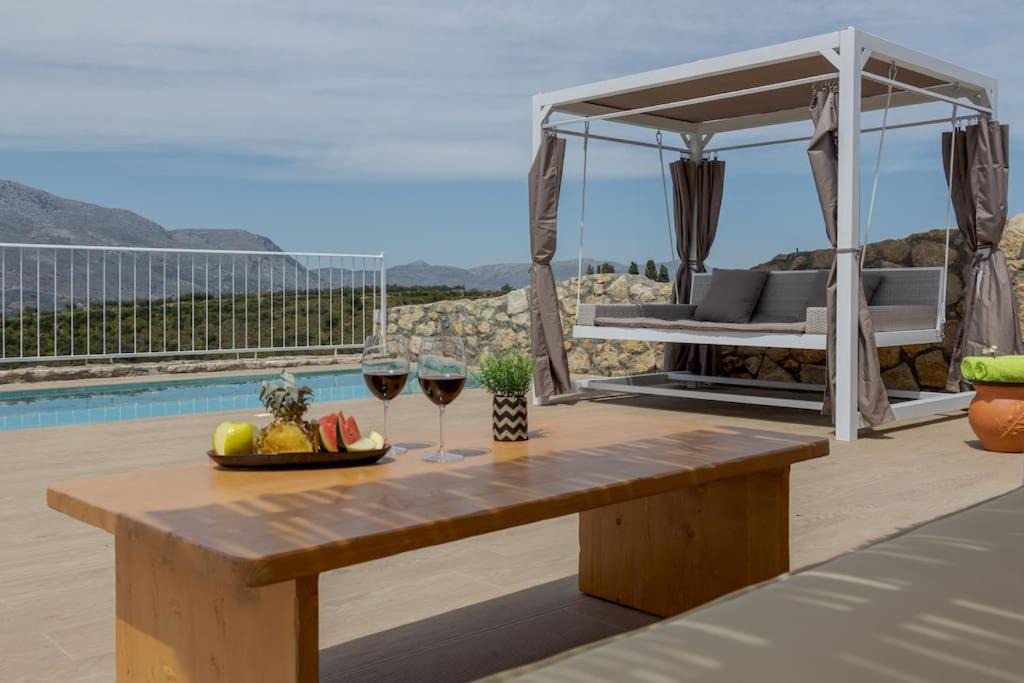 Photo of Patio Balcony in Agios Myronas
