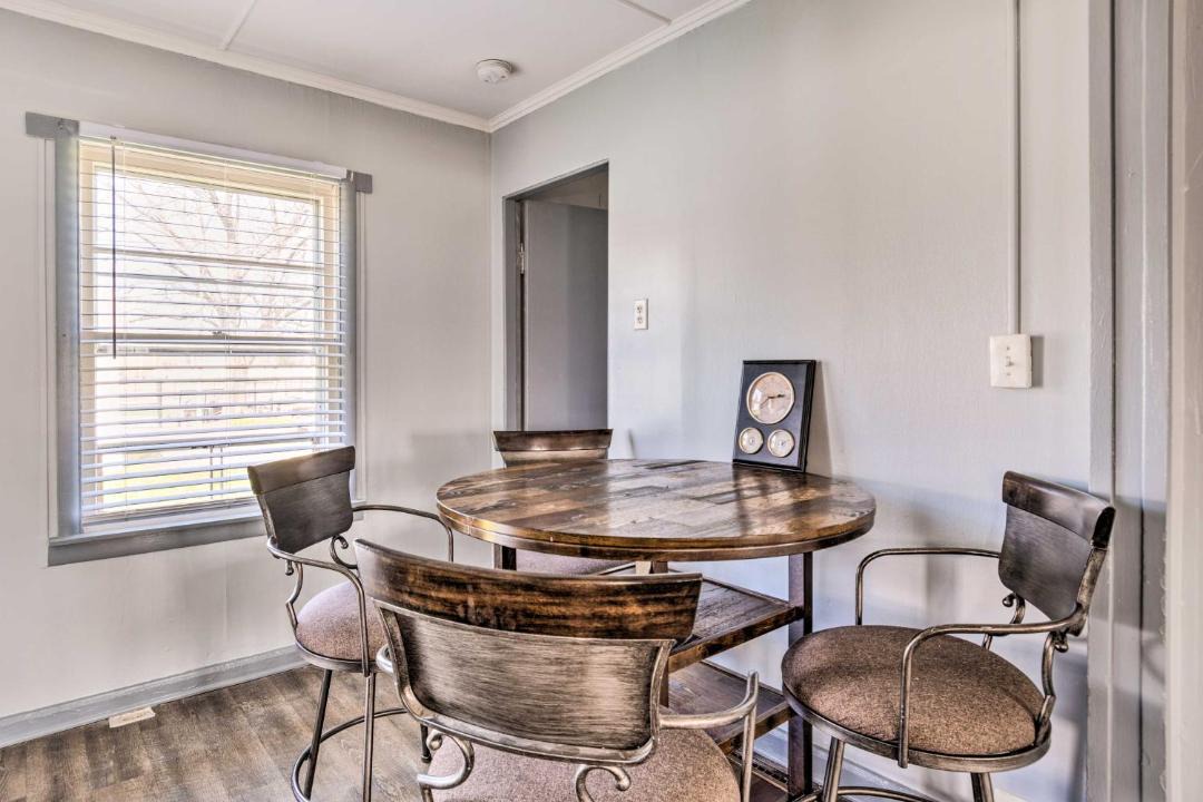 Photo of Livingroom in Speedway