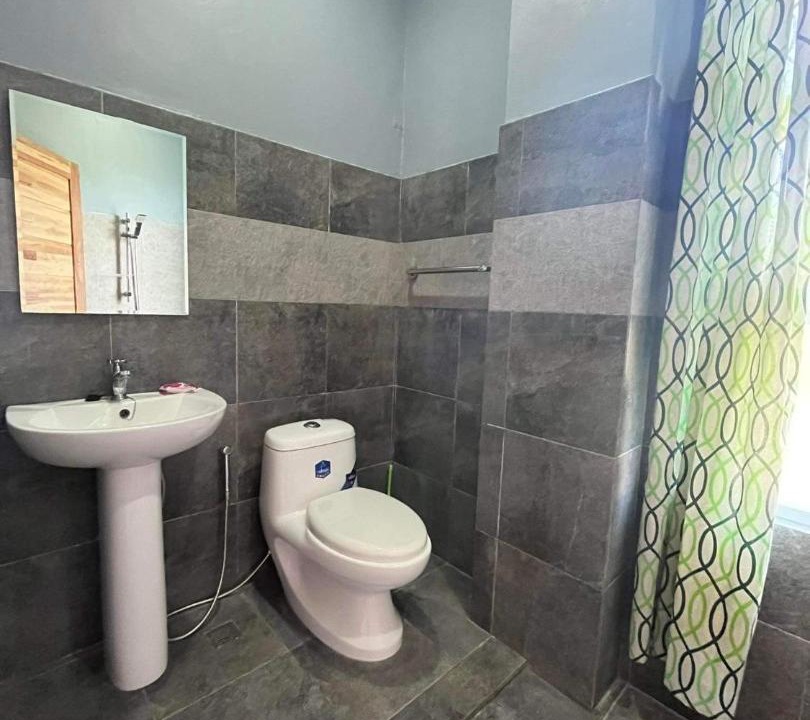 Photo of Bathroom in La Trinidad