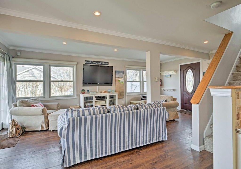 Photo of Livingroom in Rocky Point