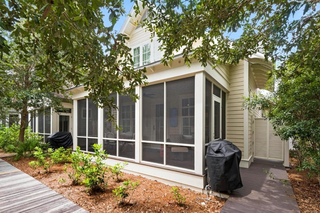 Photo of Patio Balcony in WaterSound West Beach