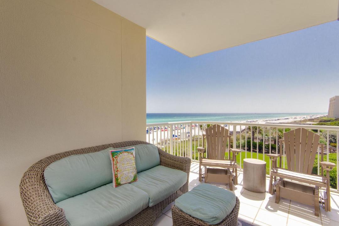 Photo of Patio Balcony in Miramar Beach
