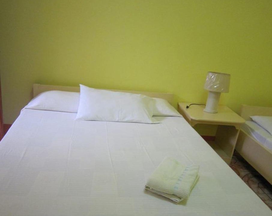Photo of Bedroom in Manoc-Manoc