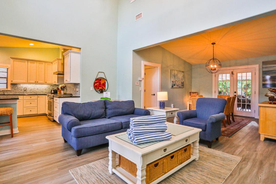 Photo of Livingroom in Anna Maria