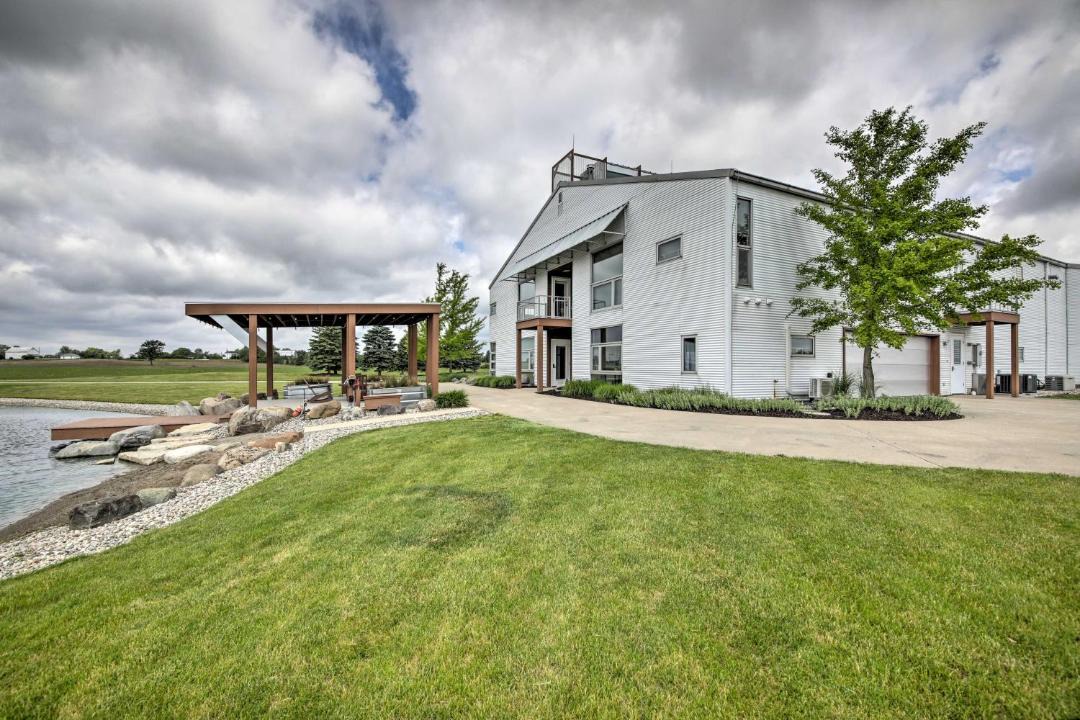 Photo of Buildings in Saint Marys  Allen County