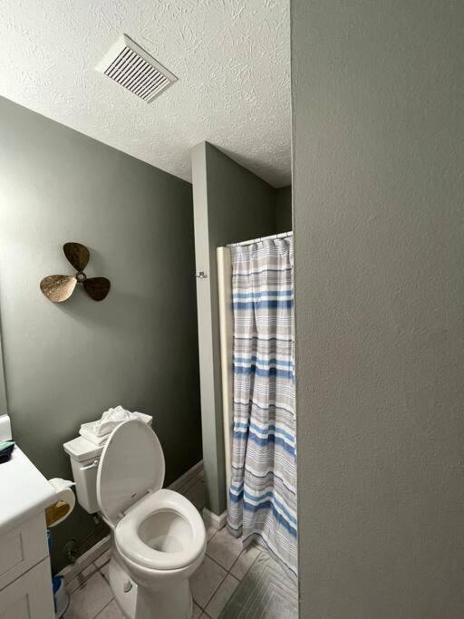 Photo of Bathroom in Biltmore Beach