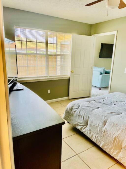 Photo of Bedroom in Biltmore Beach