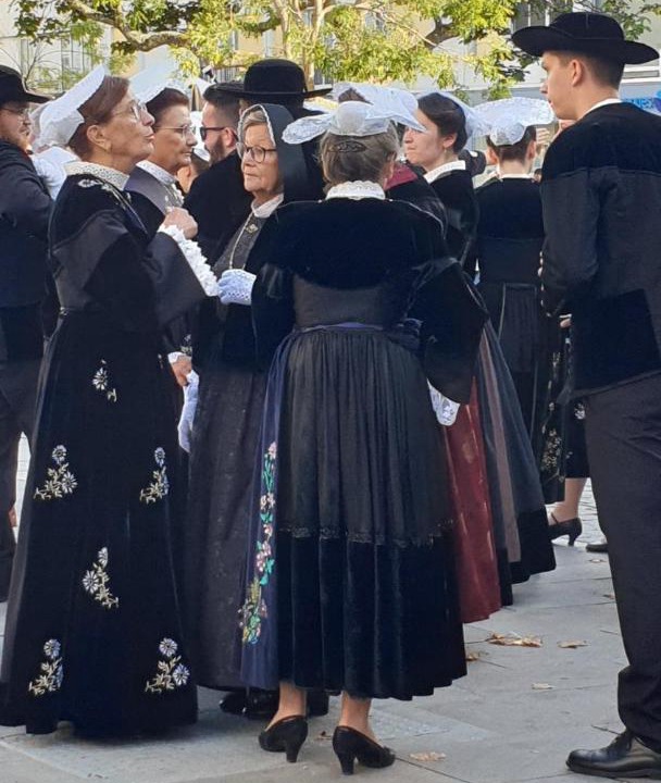 Photo of Human In Picture in Loguivy