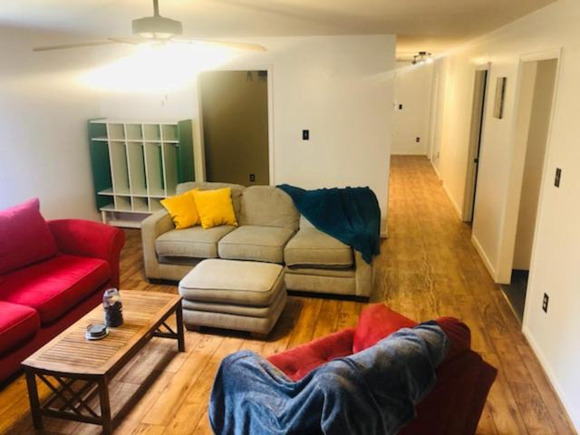 Photo of Livingroom in Stanley