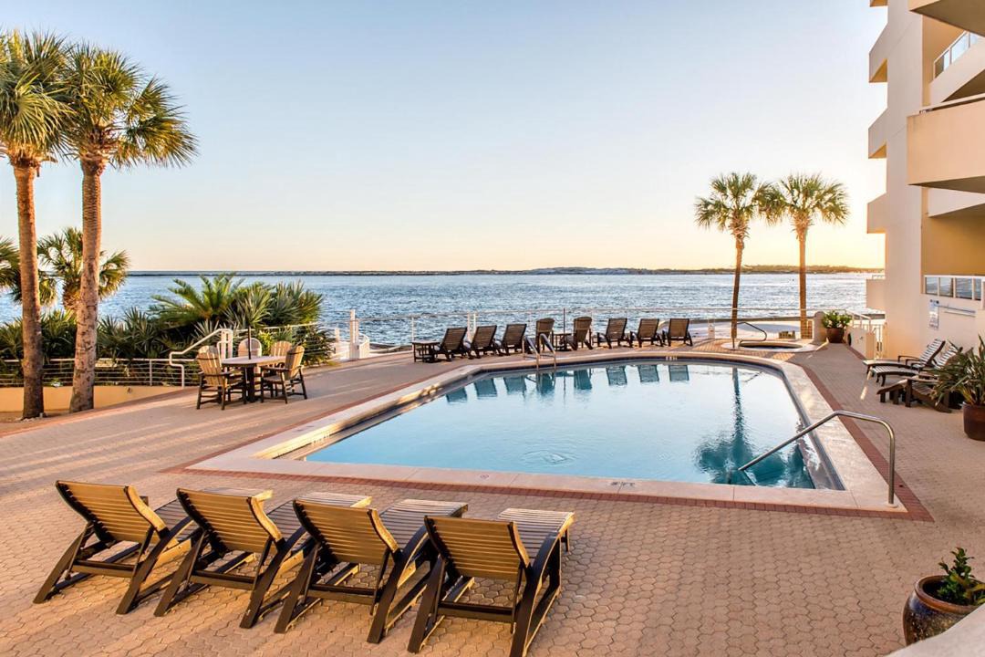 Photo of Patio Balcony in Holiday Isle