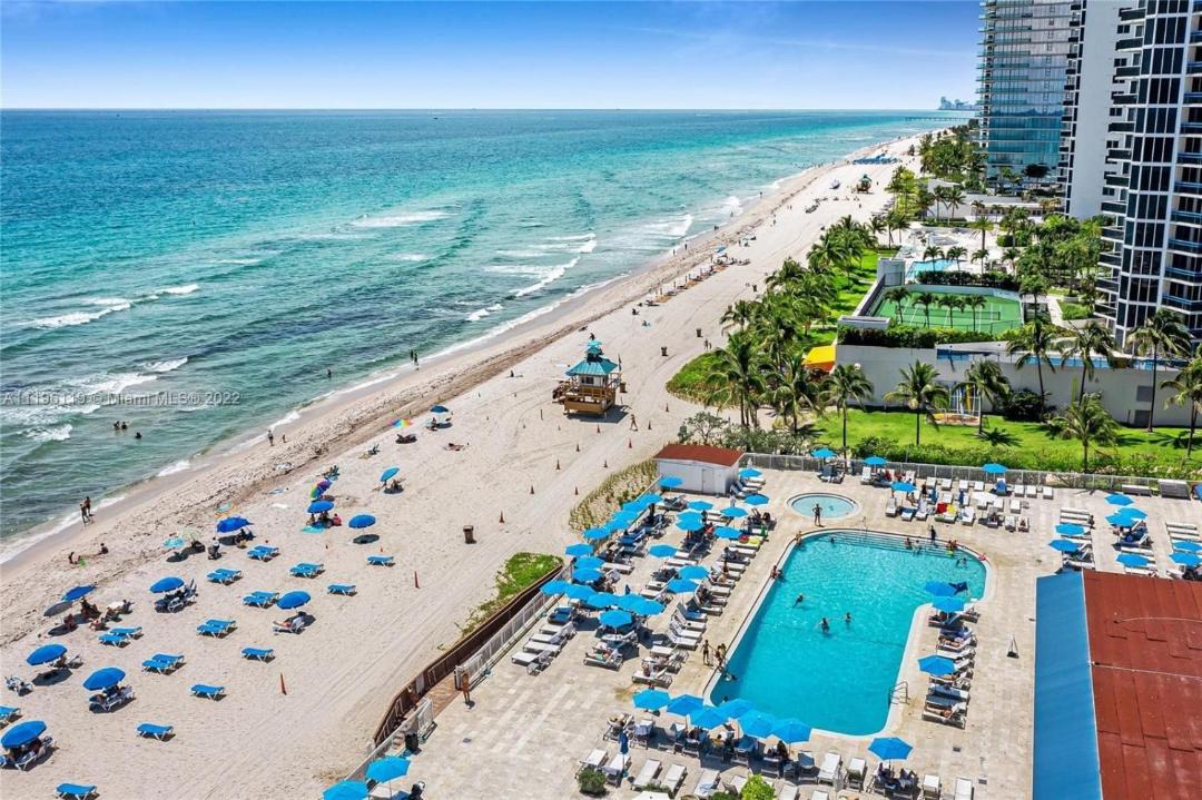 Photo of Outdoor in Sunny Isles Beach