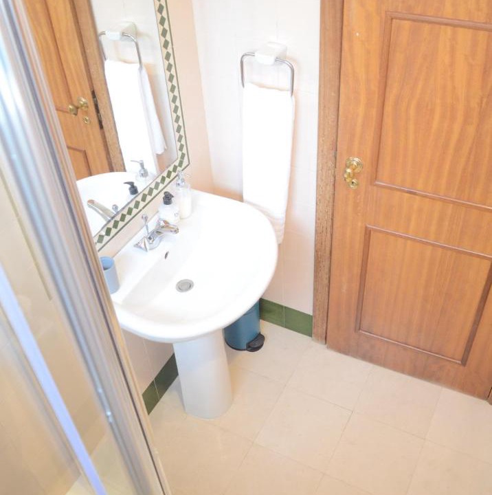 Photo of Bathroom in Canico