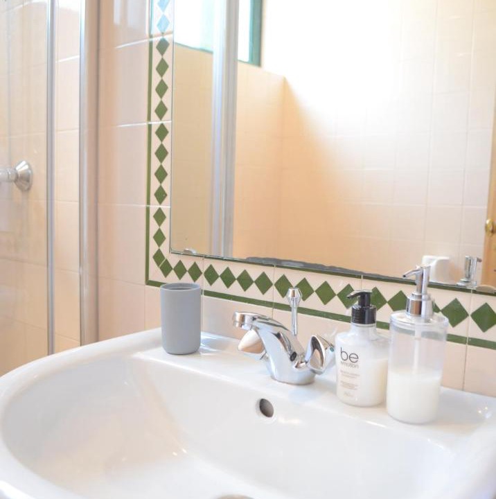 Photo of Bathroom in Canico