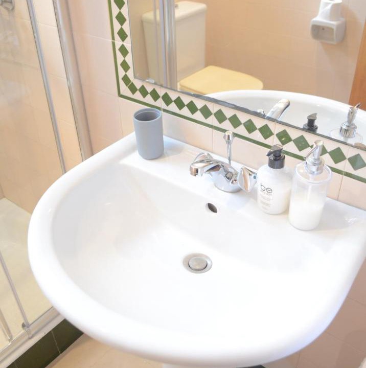 Photo of Bathroom in Canico