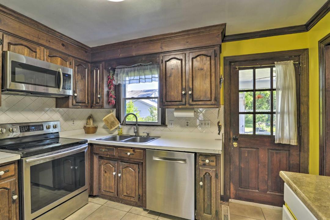 Photo of Kitchen in Chic's Beach