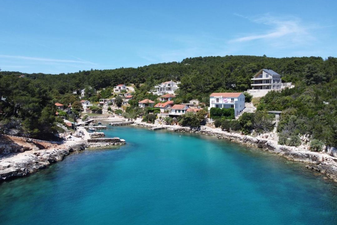 Photo of Others in Cove Basina (Jelsa)