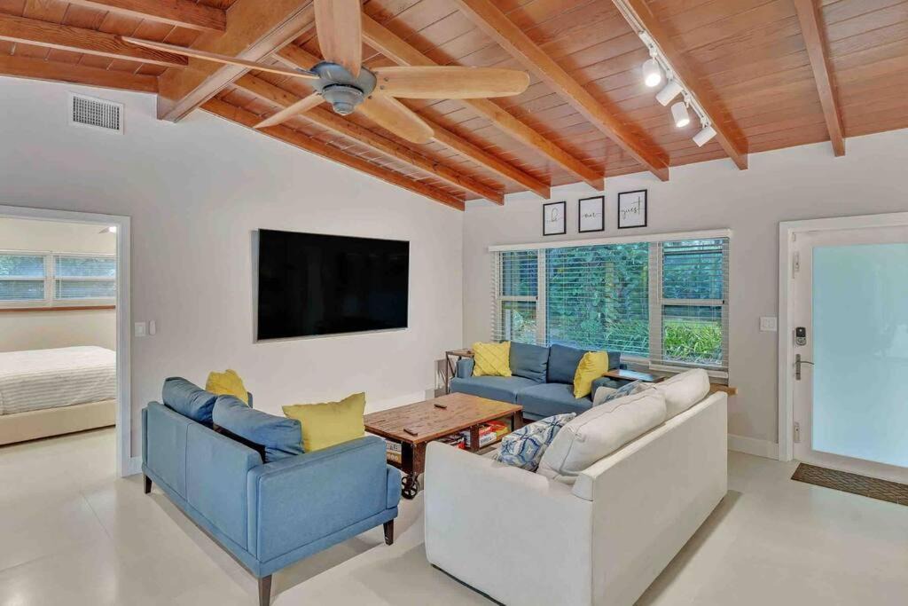 Photo of Livingroom in Fort Lauderdale
