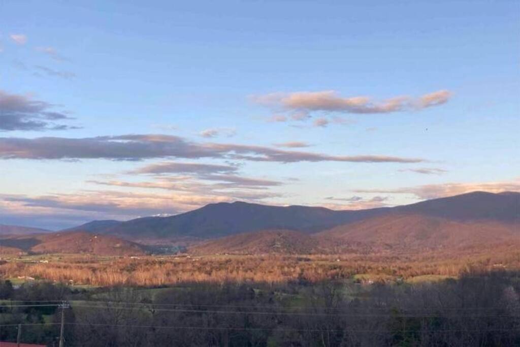 Photo of Outdoor in Stanley