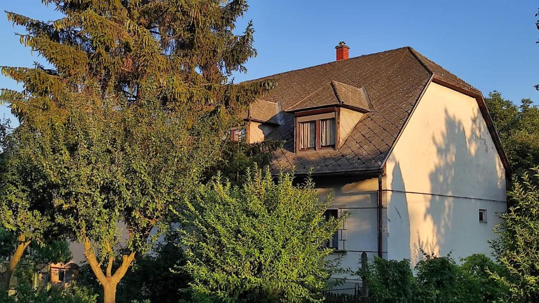 Photo of Buildings in Csesznek