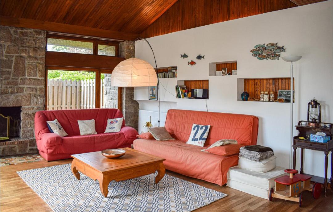 Photo of Livingroom in Lezardrieux