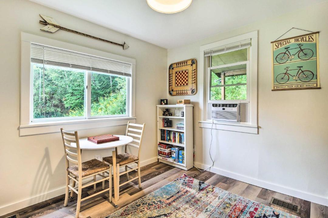 Photo of Livingroom in Saranac Lake