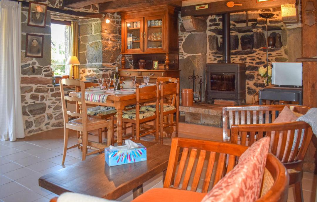Photo of Livingroom in Saint-Connec