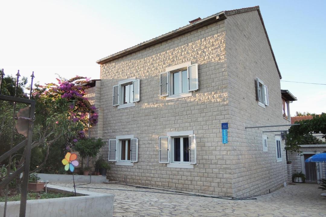 Photo of Others in Mirce