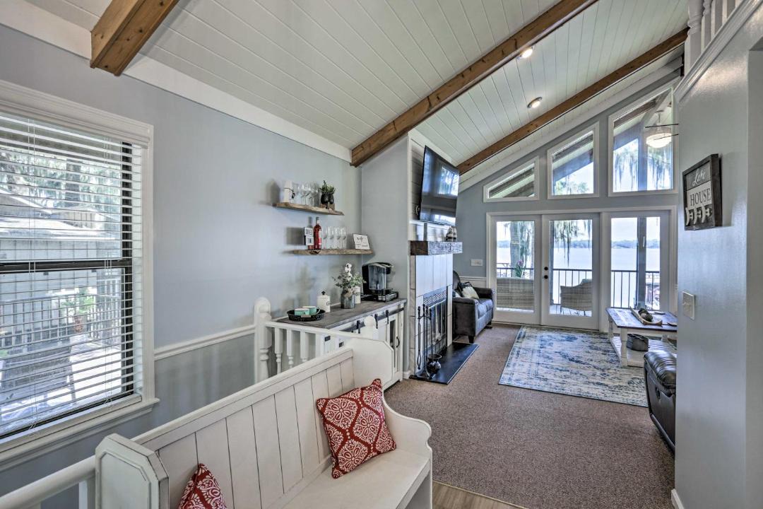 Photo of Livingroom in Madison