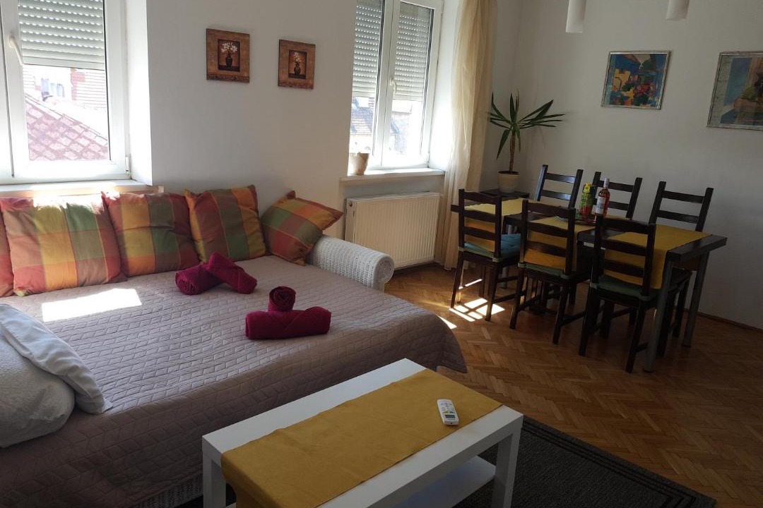 Photo of Livingroom in Jozsefvaros