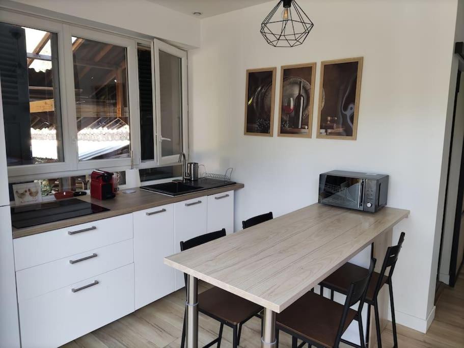 Photo of Kitchen in Monestier-de-Clermont