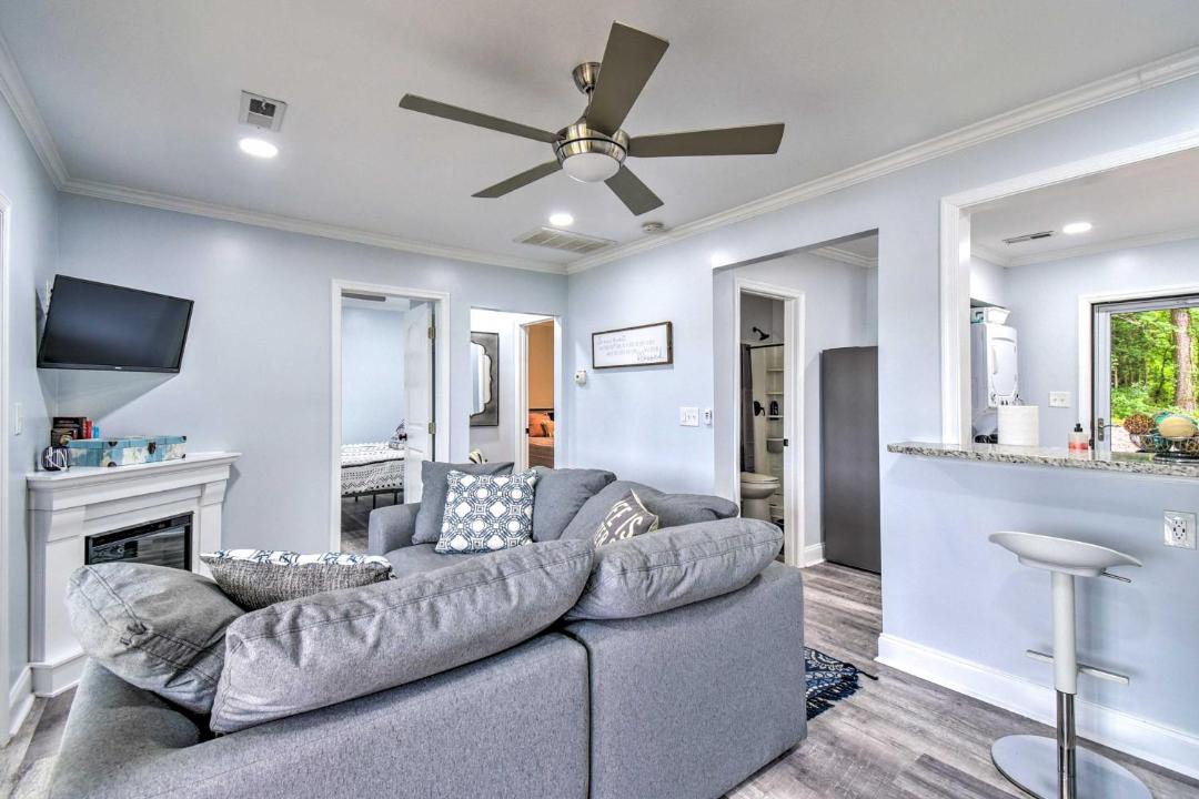 Photo of Livingroom in Dutton