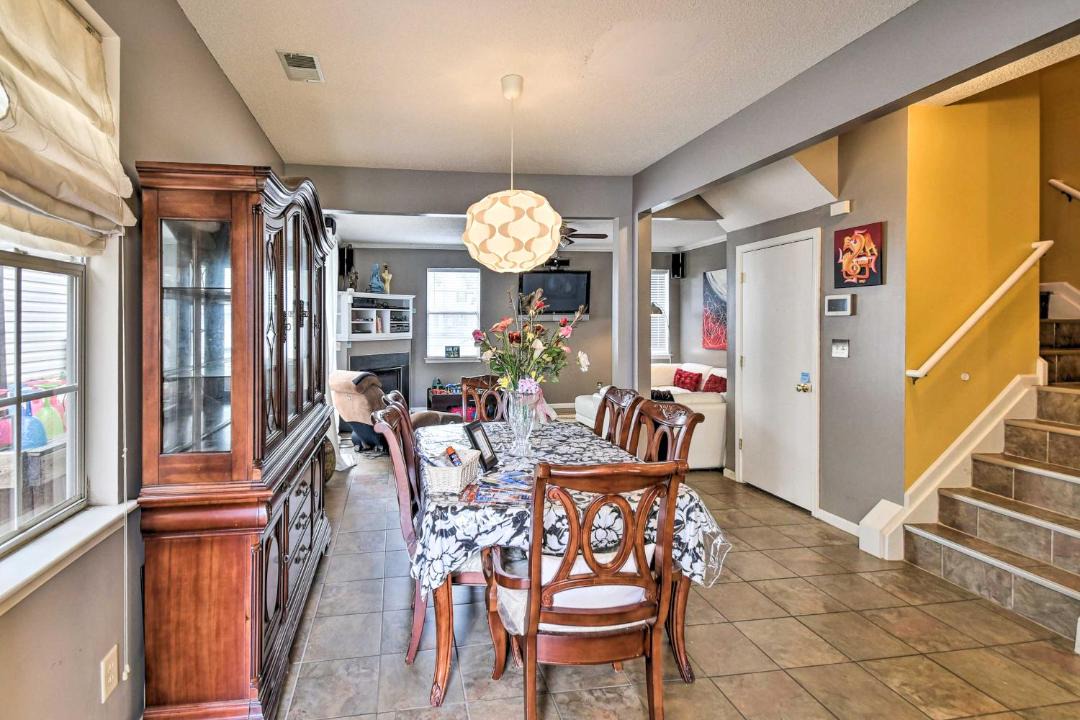 Photo of Livingroom in Hampton