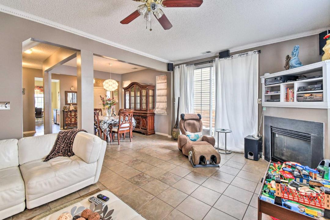 Photo of Livingroom in Hampton