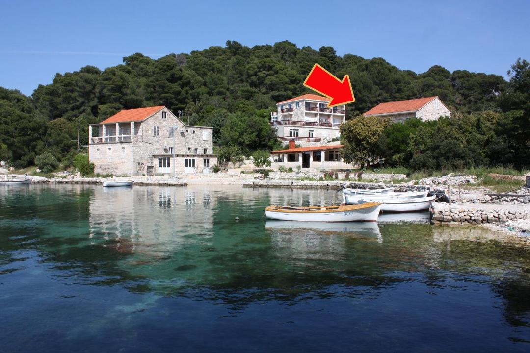 Photo of Others in Pomena
