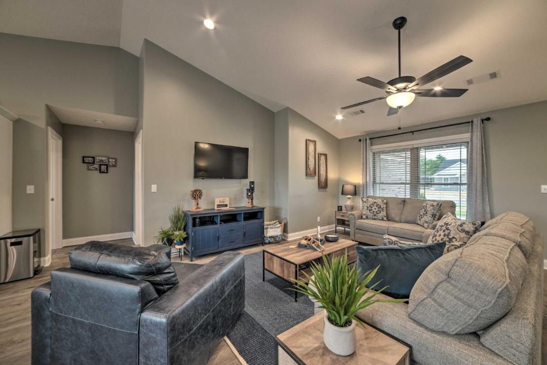 Photo of Livingroom in Murray