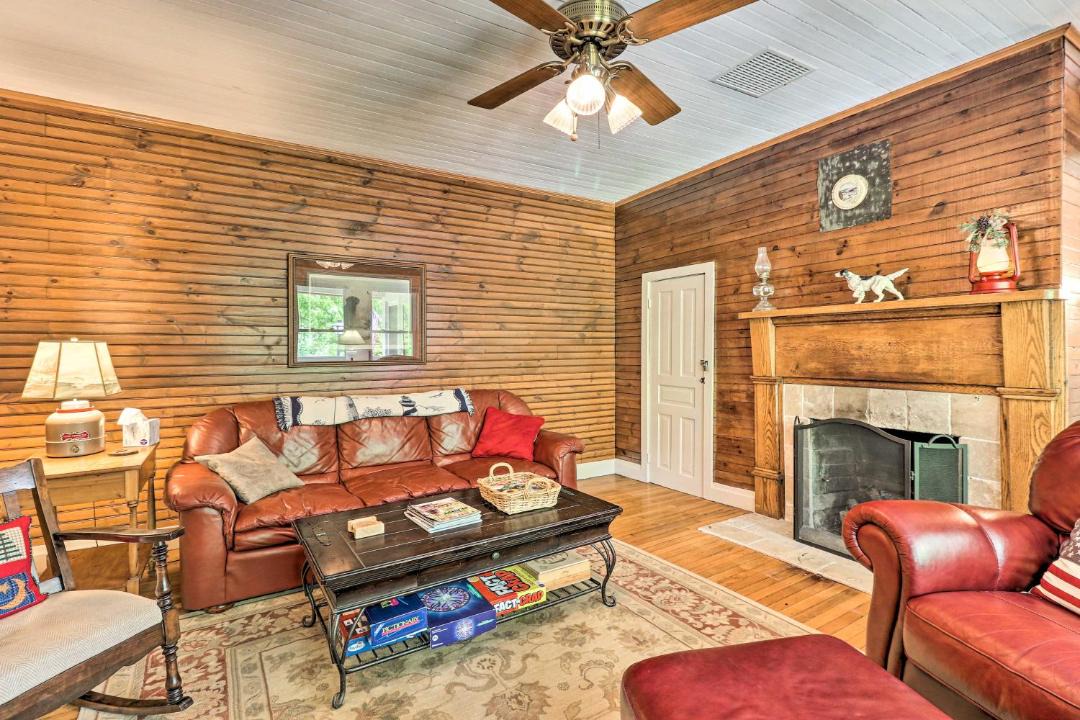 Photo of Livingroom in Crumpler