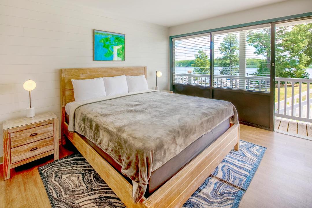 Photo of Bedroom in Stonehouse