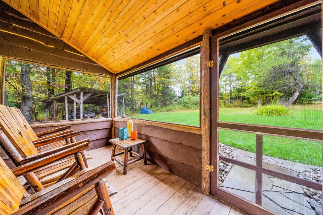 Photo of Patio Balcony in Olmstedville
