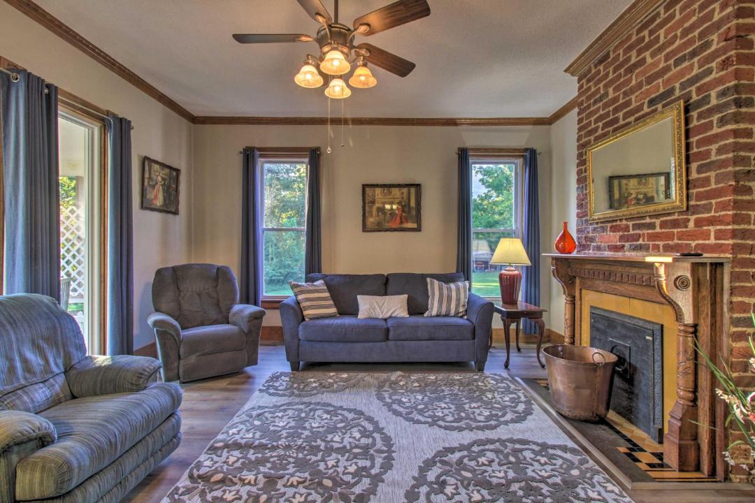 Photo of Livingroom in Sharon