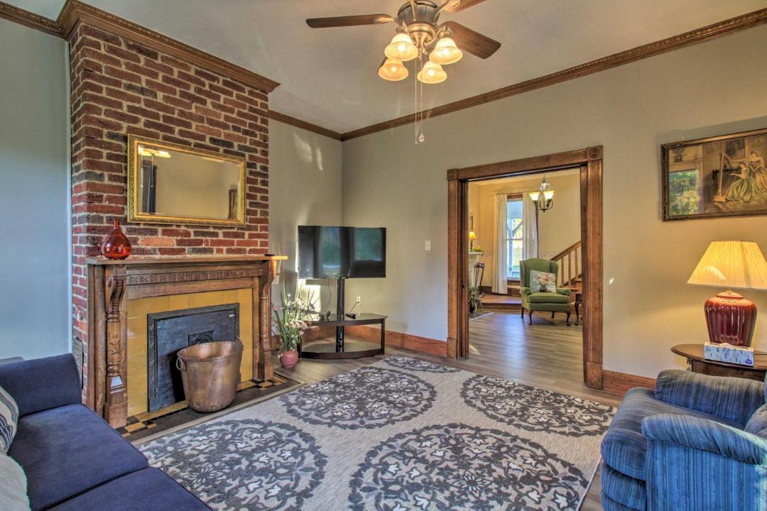 Photo of Livingroom in Sharon