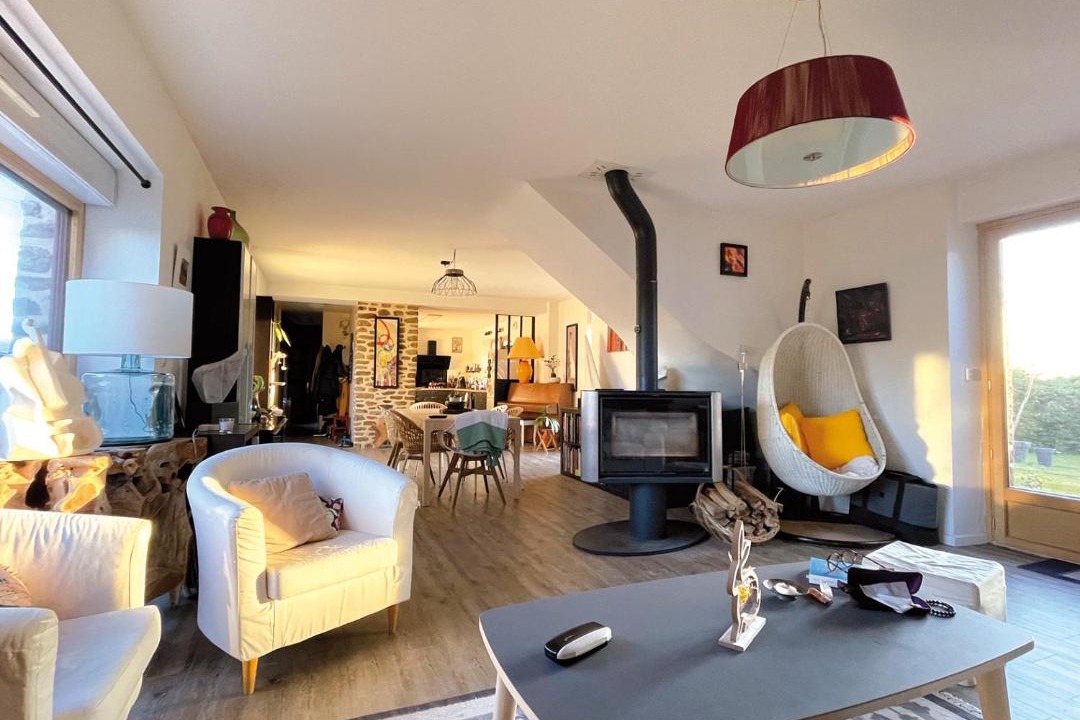 Photo of Livingroom in Saint-Helen
