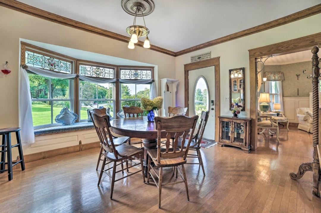 Photo of Livingroom in Alden