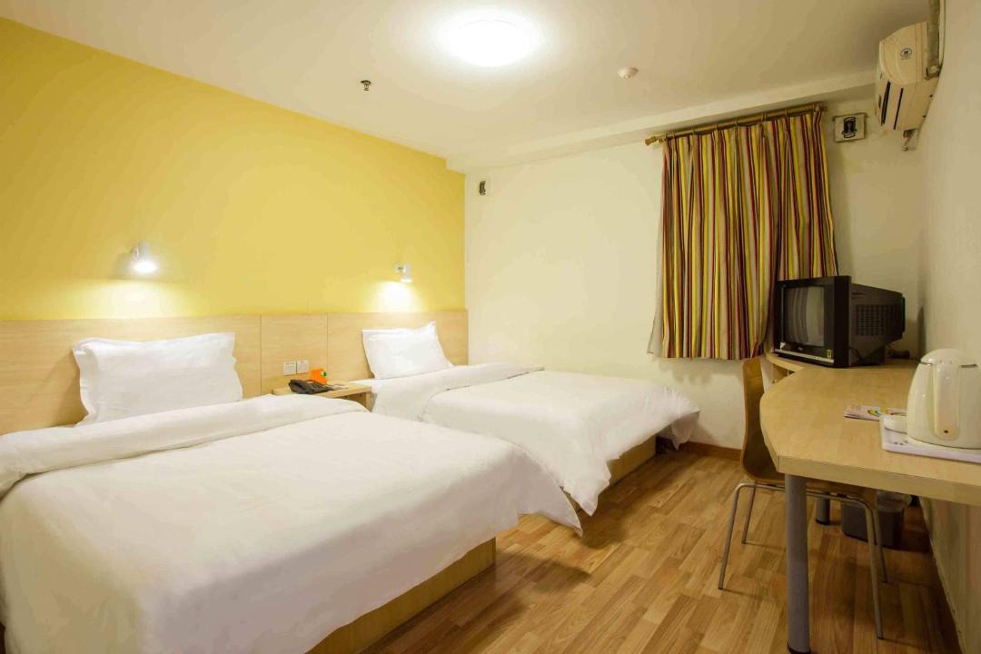 Photo of Bedroom in Duanzhou Qu