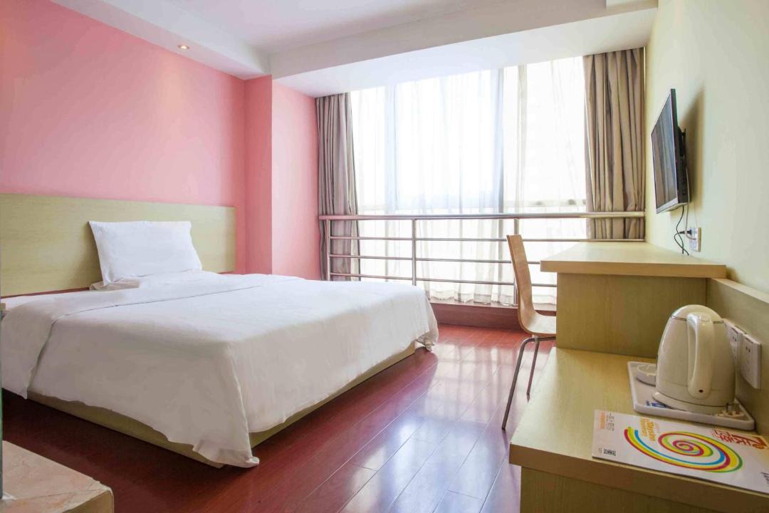 Photo of Bedroom in Duanzhou Qu
